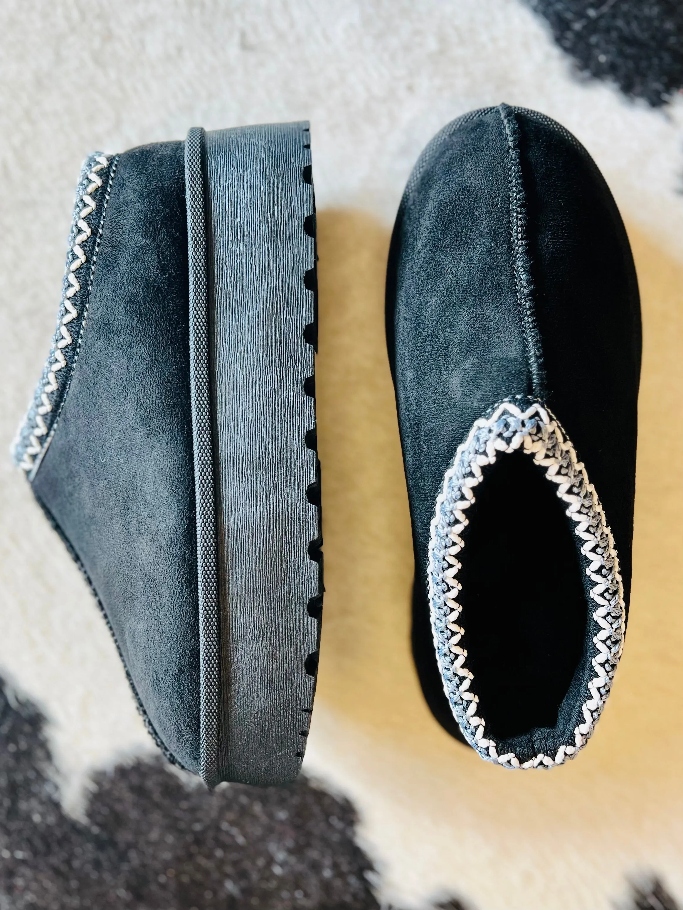 High Level Slippers - 2 colors*