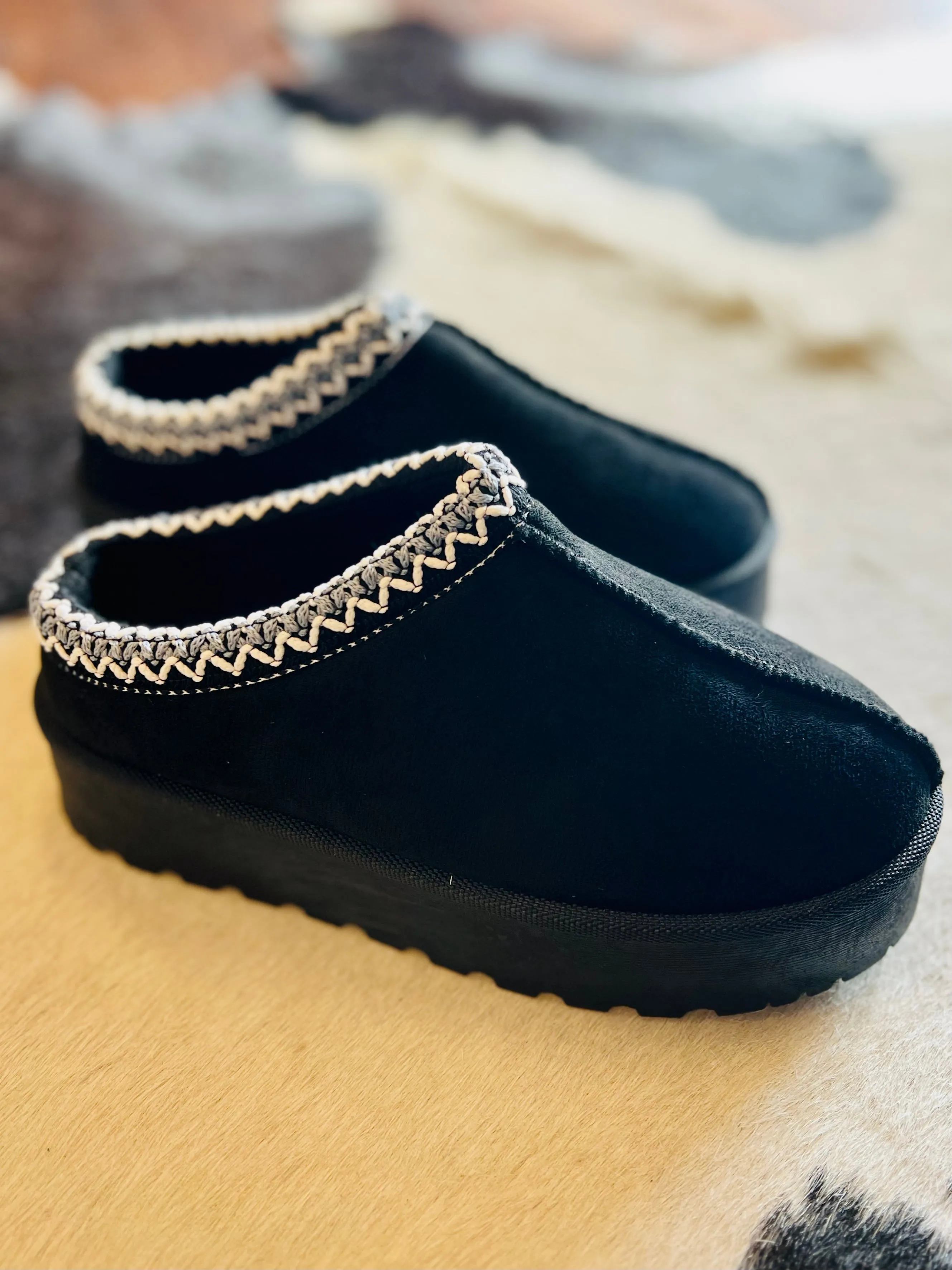 High Level Slippers - 2 colors*