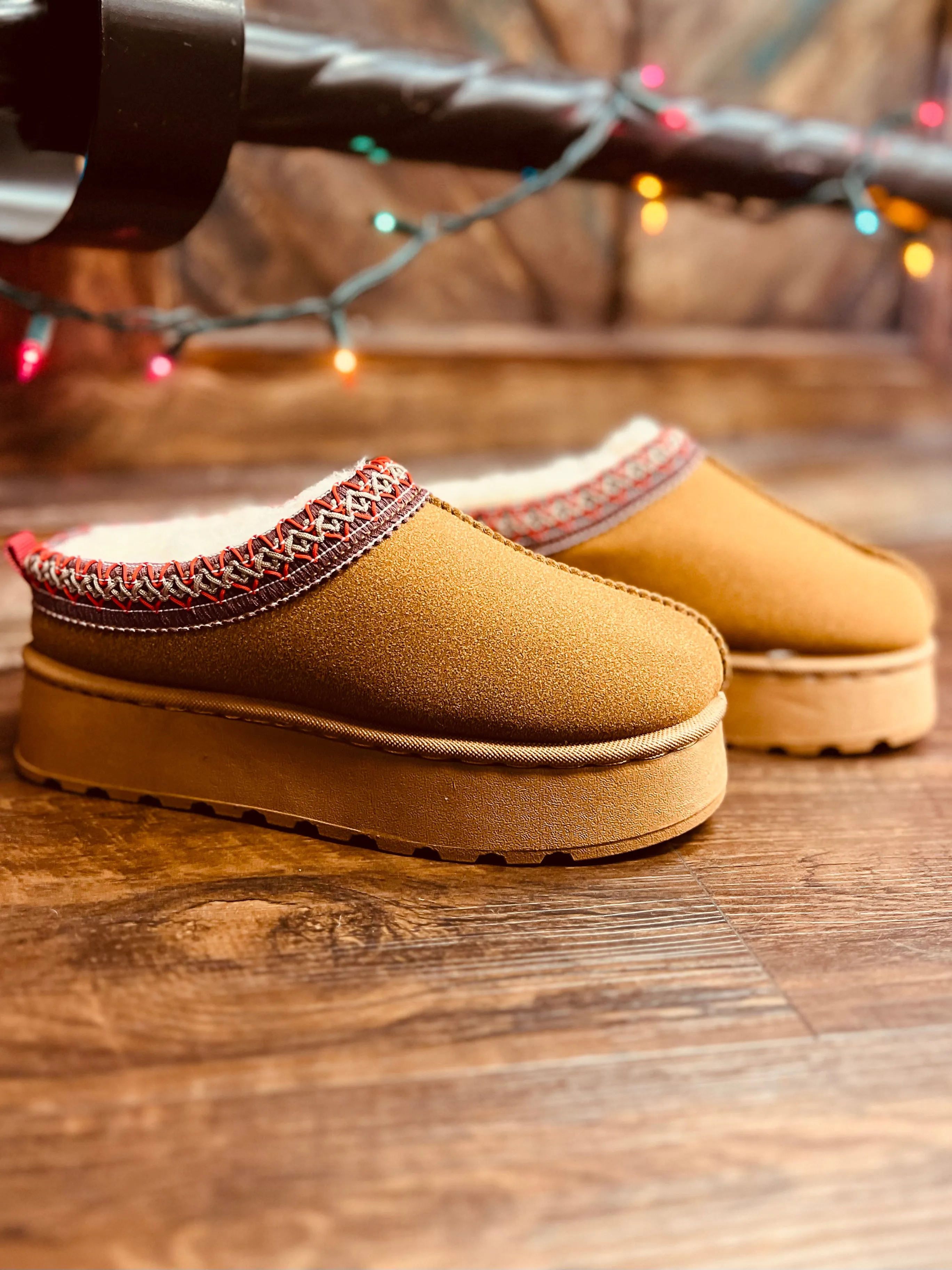 High Level Slippers - 2 colors*