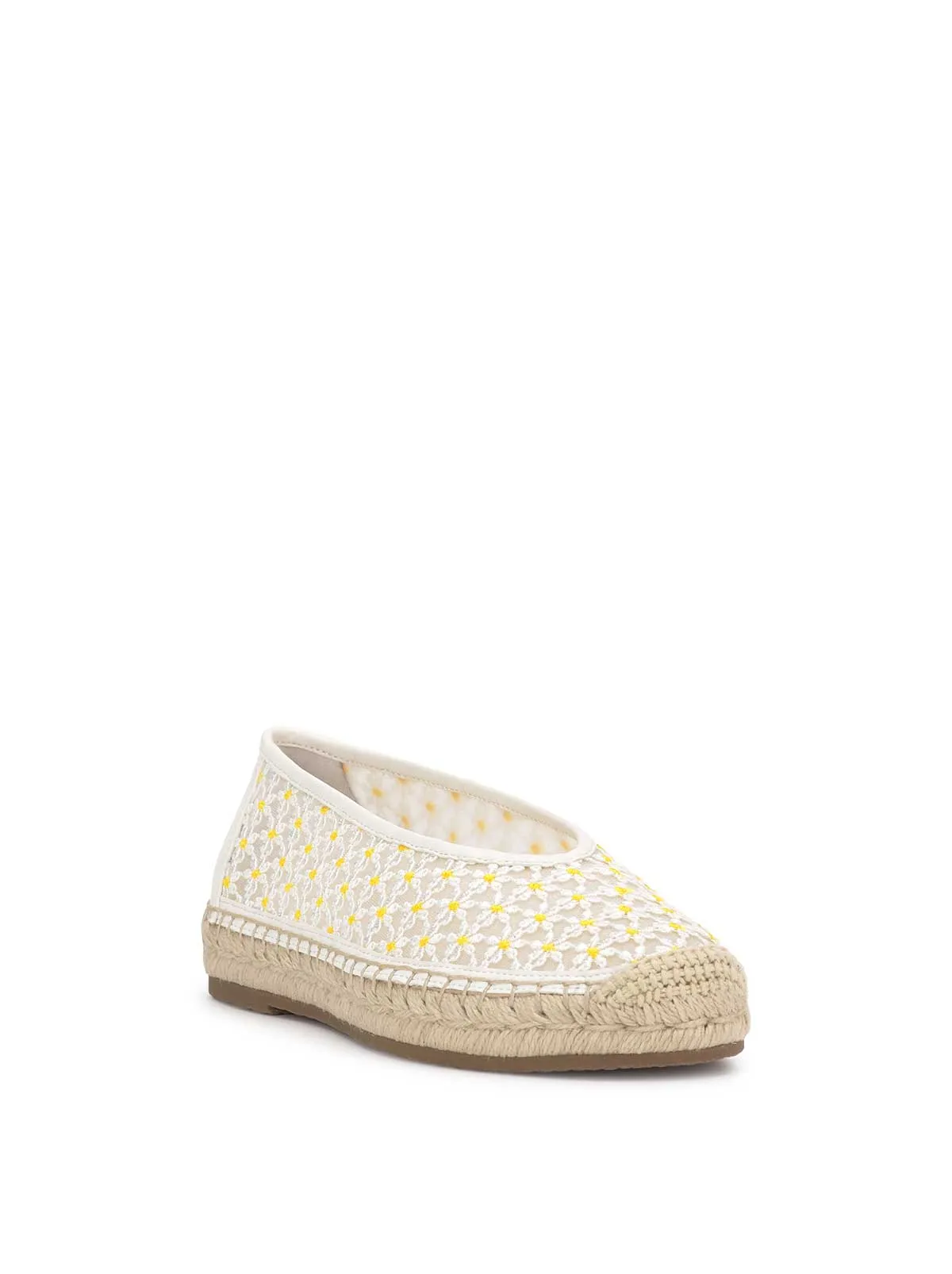 Lucciea Flat in White Floral
