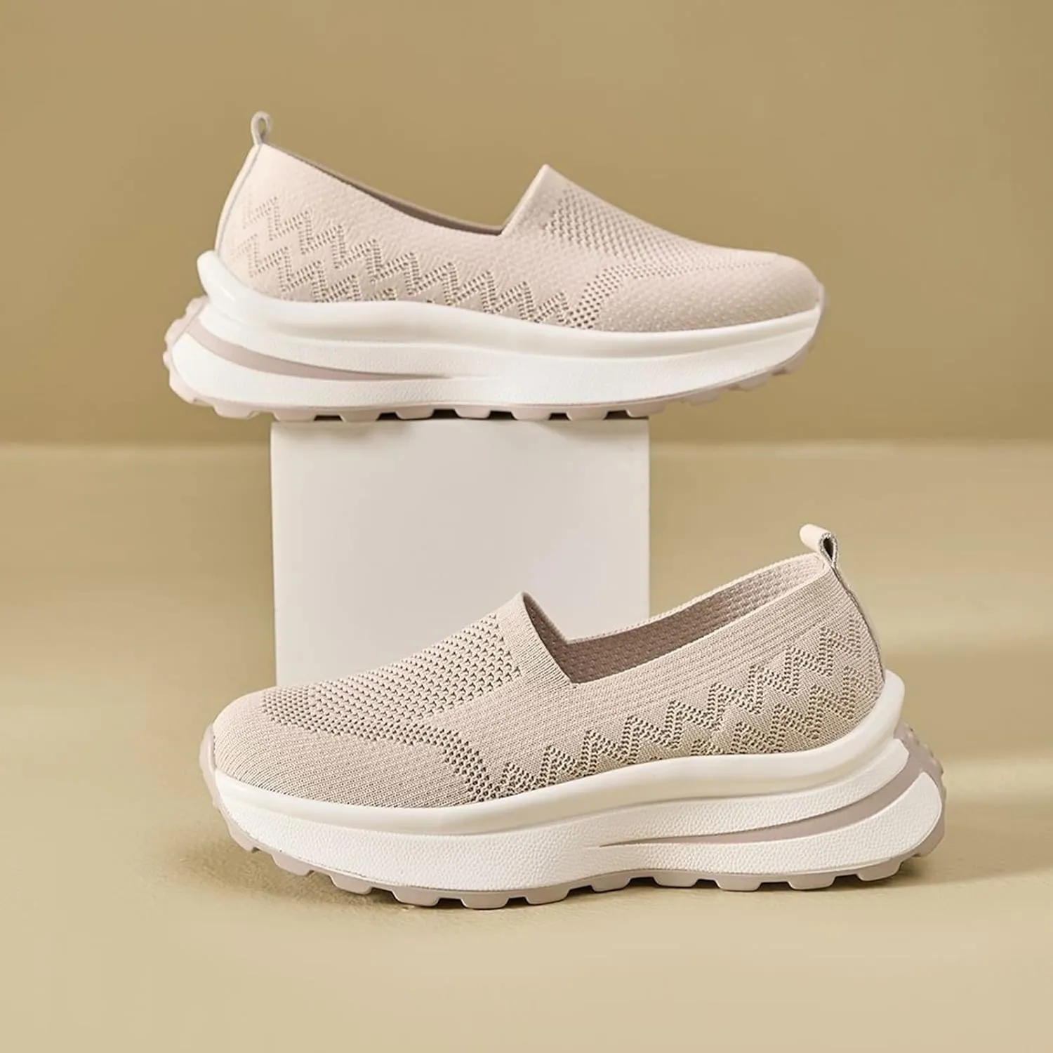 Womens Fashion Sneakers Hollow Sandals Mesh Casual Shoes Platform Walking Sneakers for Women Comfortable Wide Width Casual Shoes